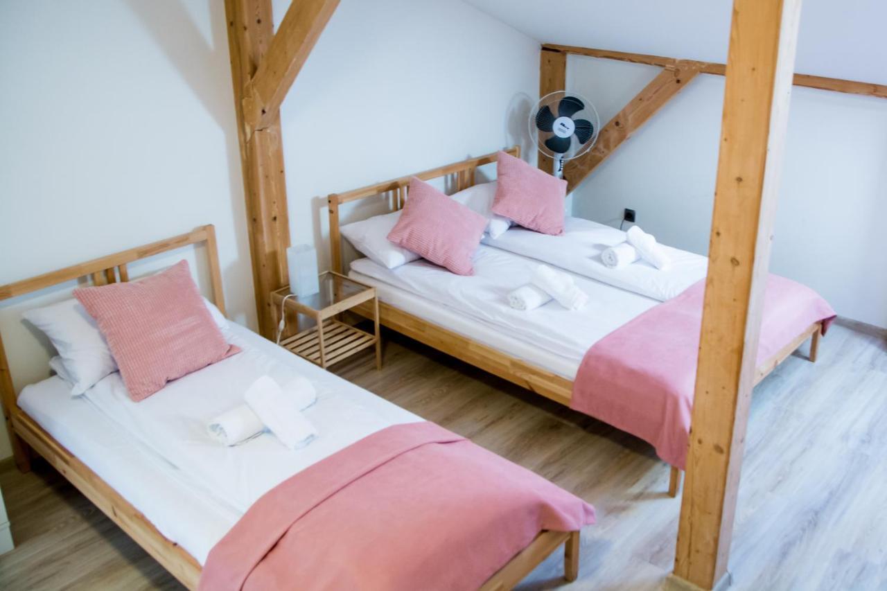 Harmony Hostel Zator Εξωτερικό φωτογραφία