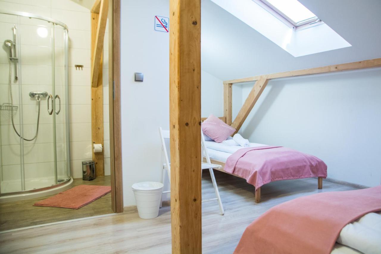 Harmony Hostel Zator Εξωτερικό φωτογραφία